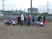 2015年3月3日　小田原市立千代小学校　門扉・遊具・サッカーゴール塗装写真１