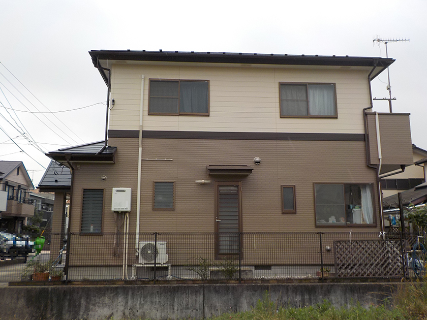 戸建塗装（サイディング）施工例